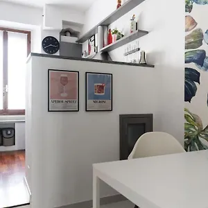 Youhosty - Savona108 , Milano Italia